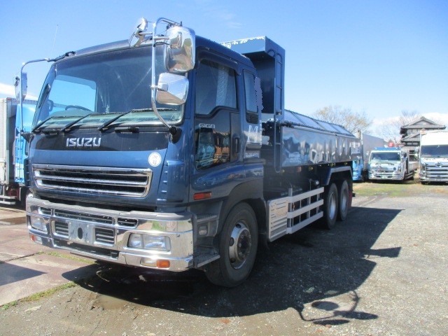 いすゞ「ギガ」